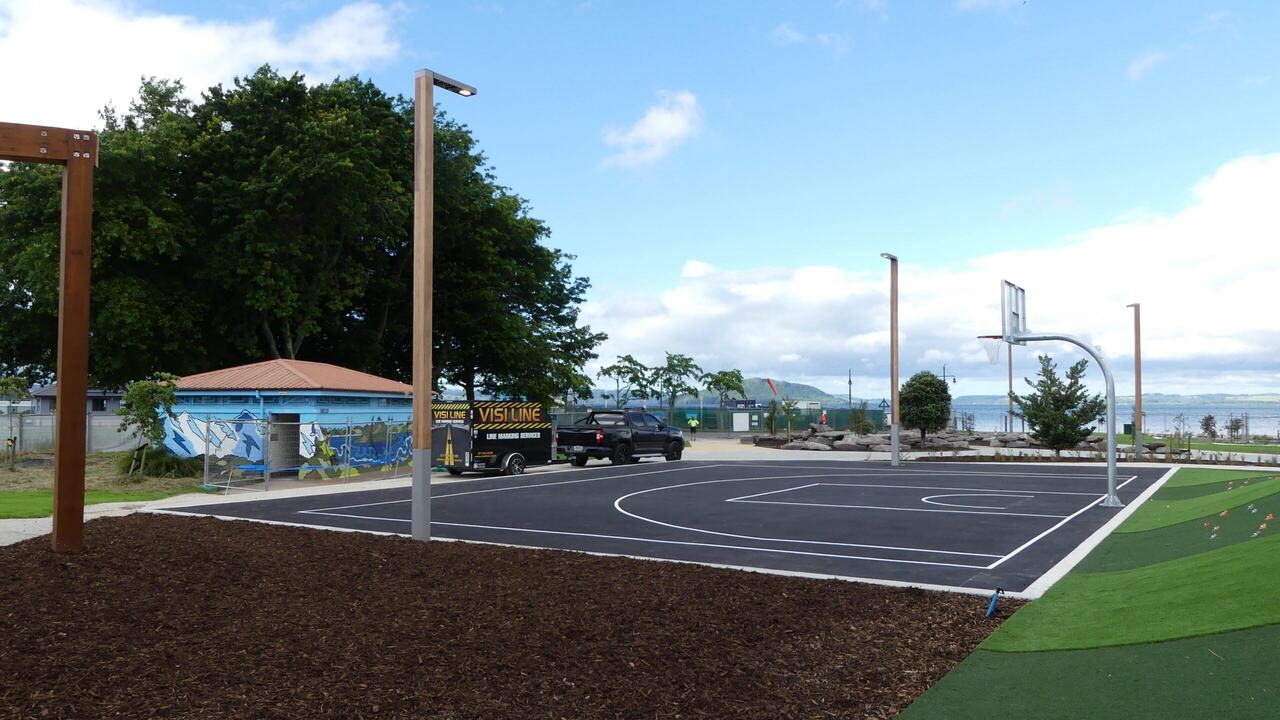 Crisp line marking on a Tauranga race track